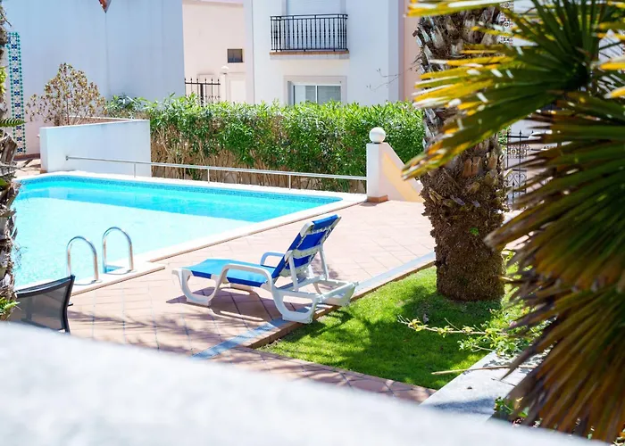 Vila Da Praia 462-B09 Amoreira (Leiria)